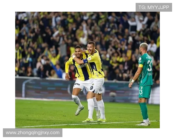 利雅得新月 3000 万欧求购恩内斯里,费内巴切坚持 4000 万欧标价(1) 利雅得新月 3000 万欧求购恩内斯里,费内巴切坚持 4000 万欧标价(1)